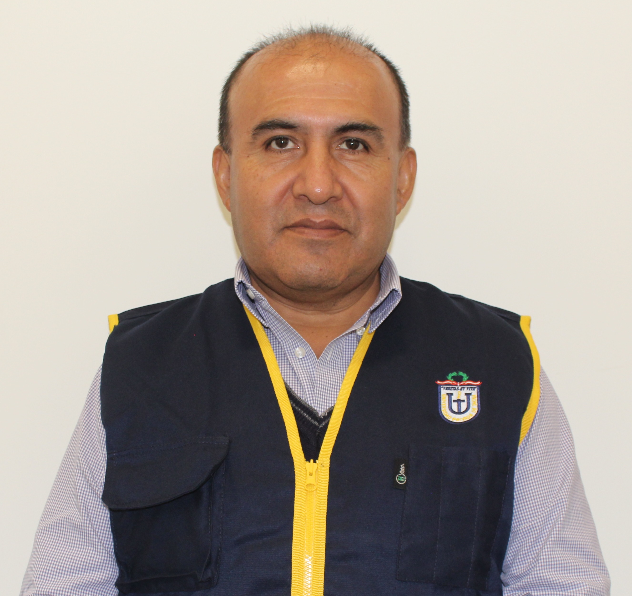 Alberto Flores.JPG